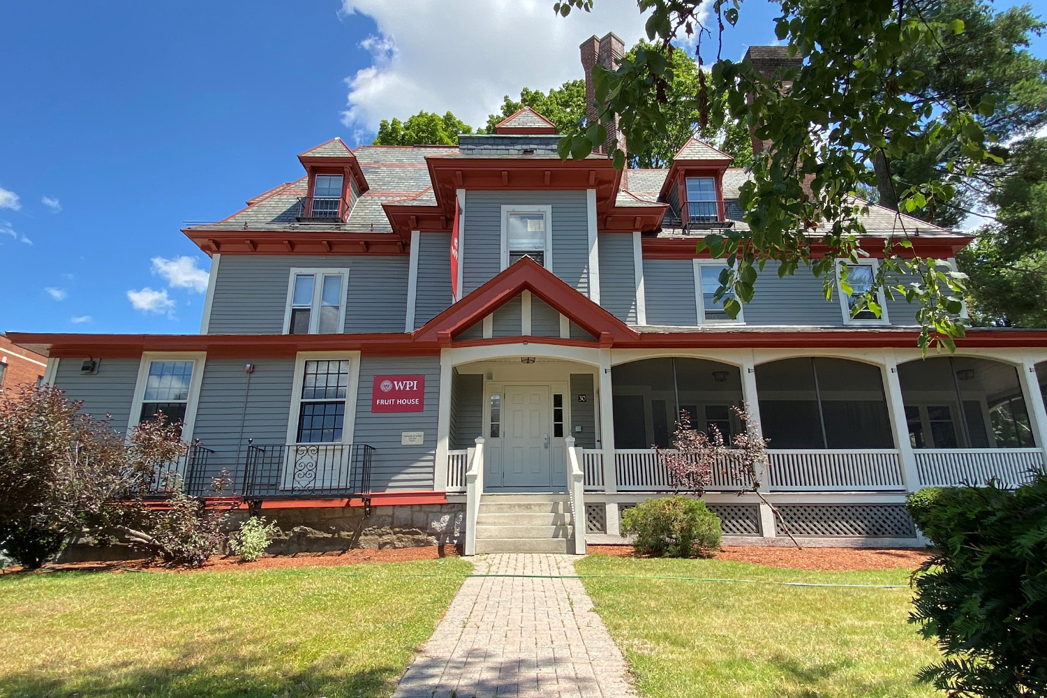 Front of Fruit House, a mansion newly renovated for student housing