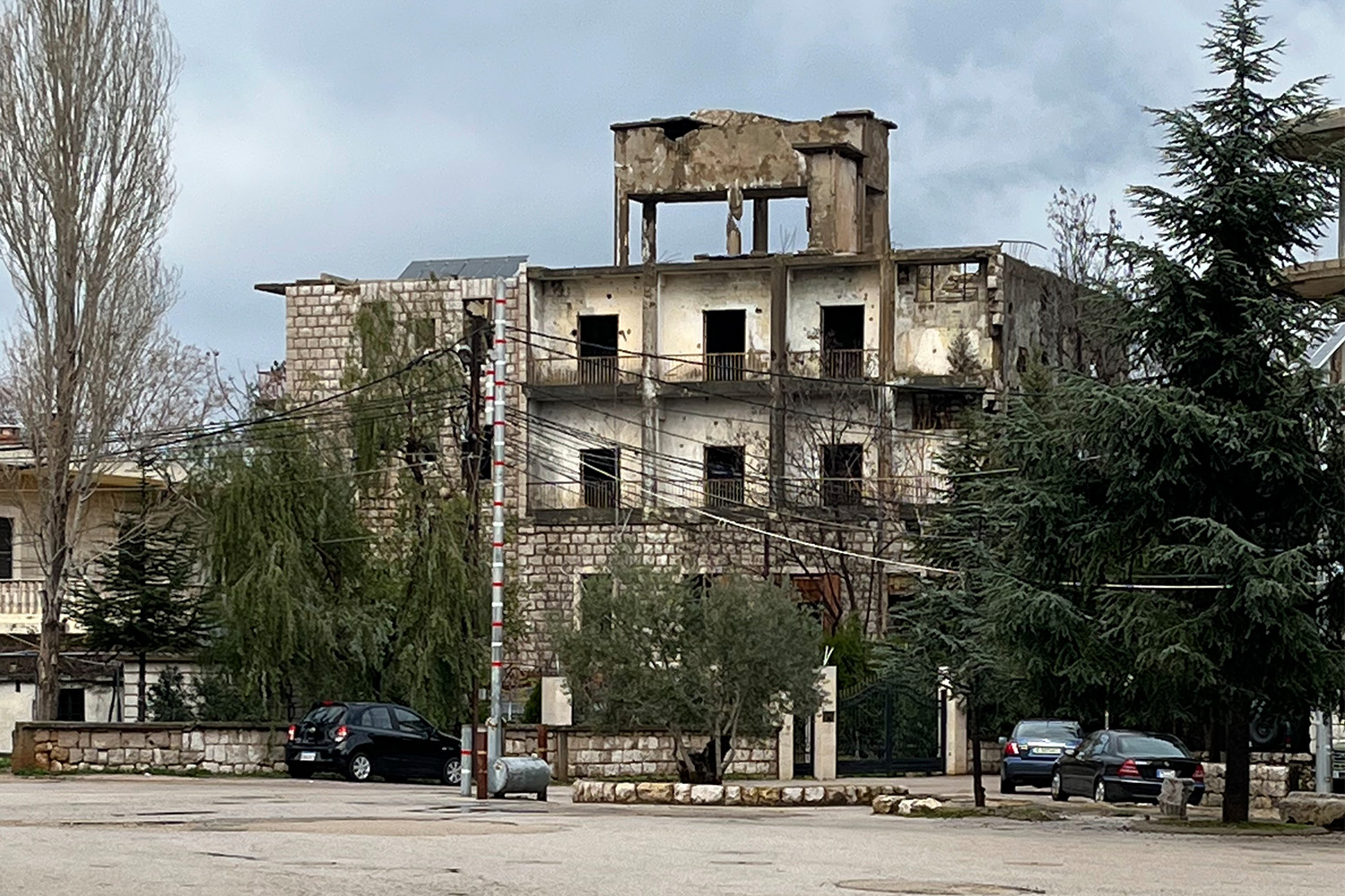 Lebanese building in ruins