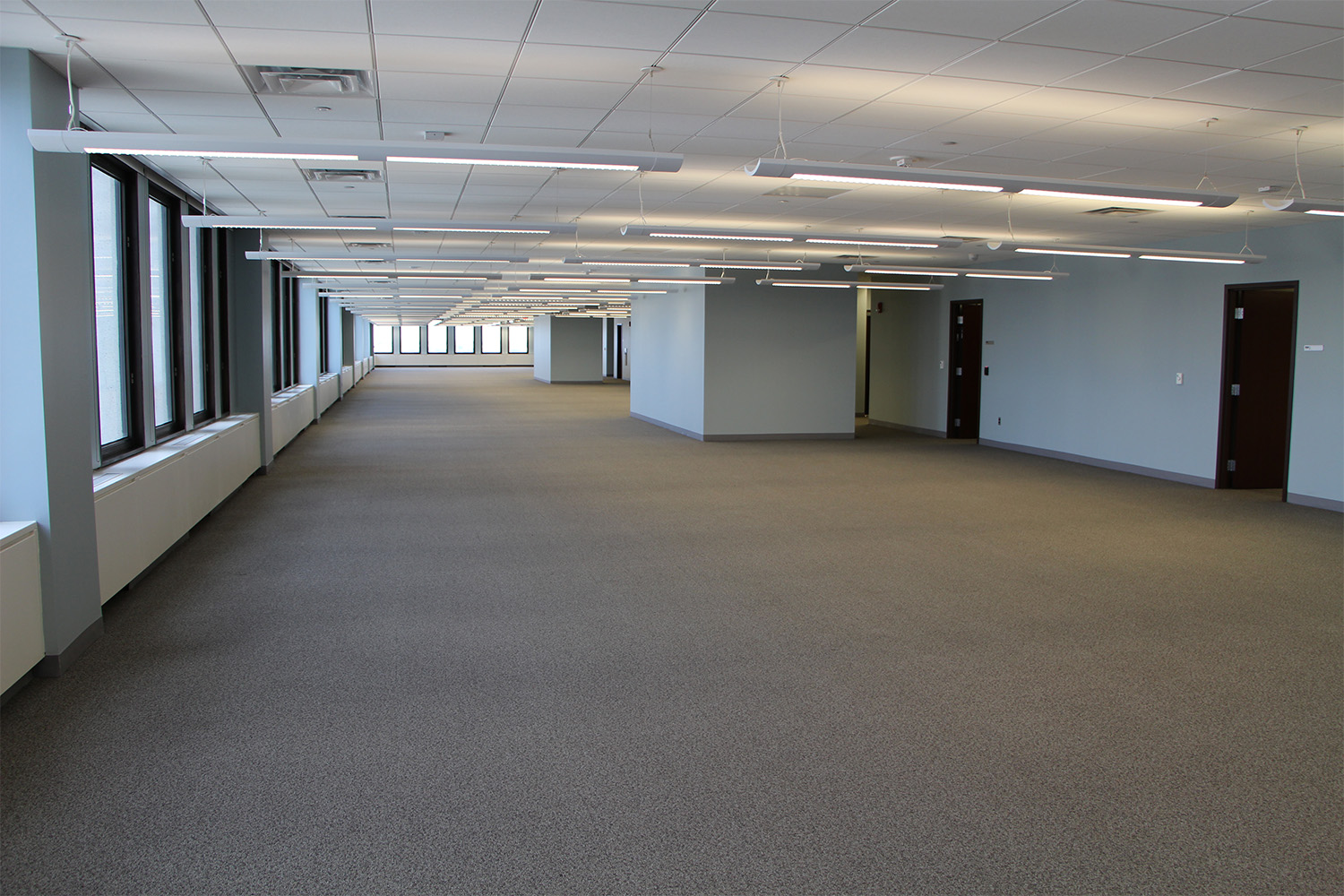 Spacious working area