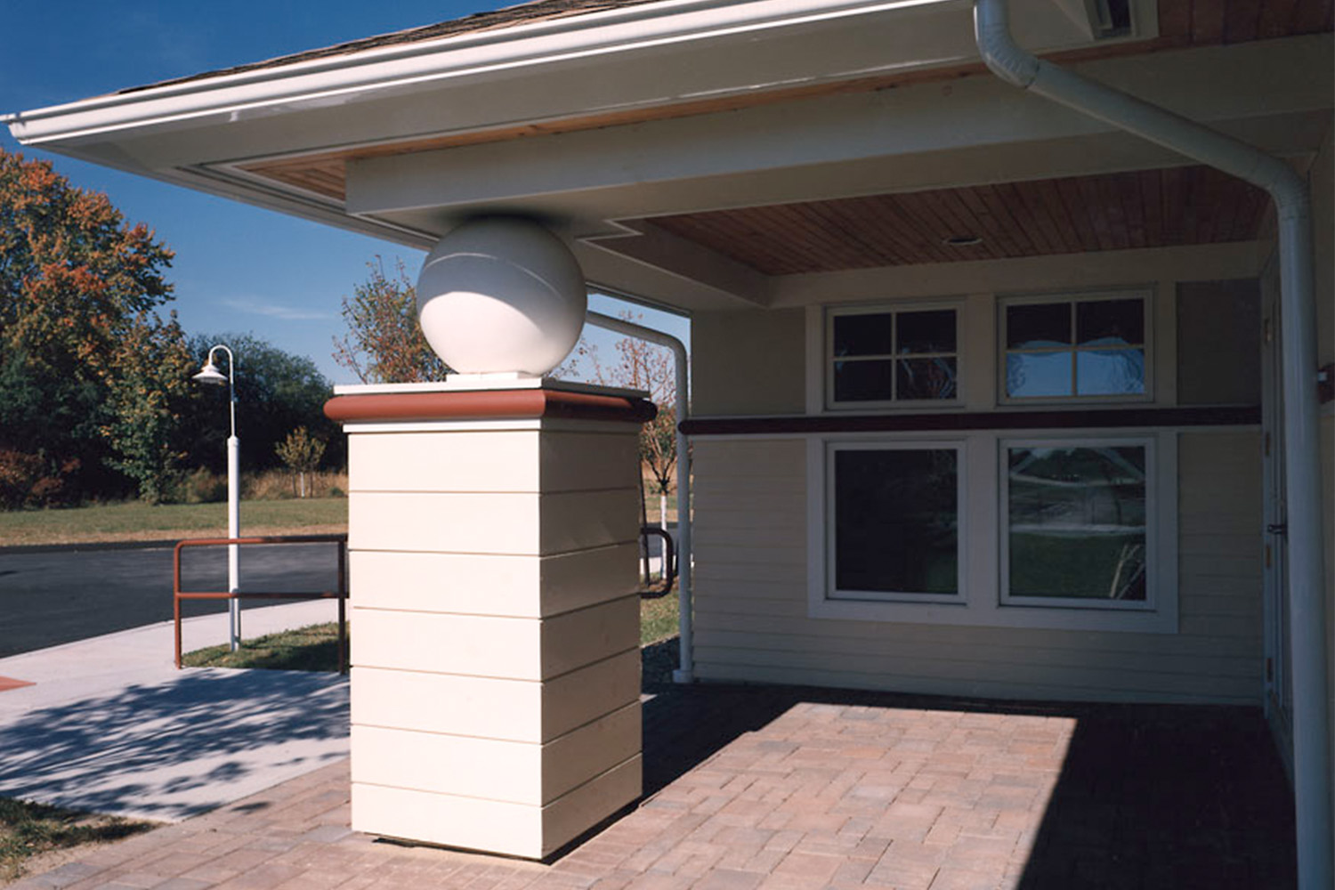 Zoomed-in profile of main entrance