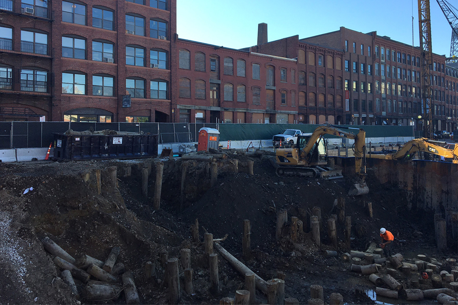 façade of 88 Wareham Street in progress 