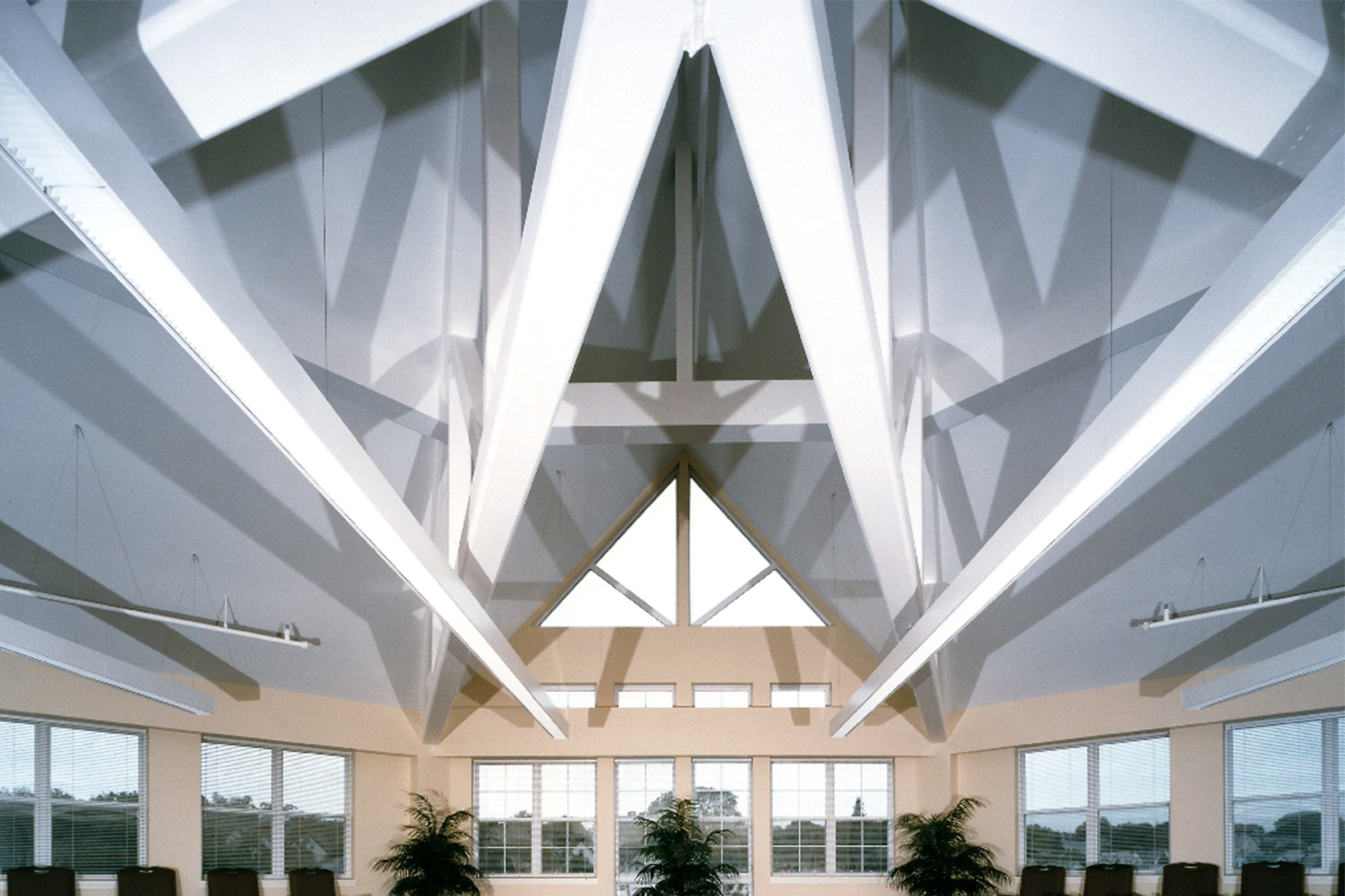Intricate geometric ceiling design