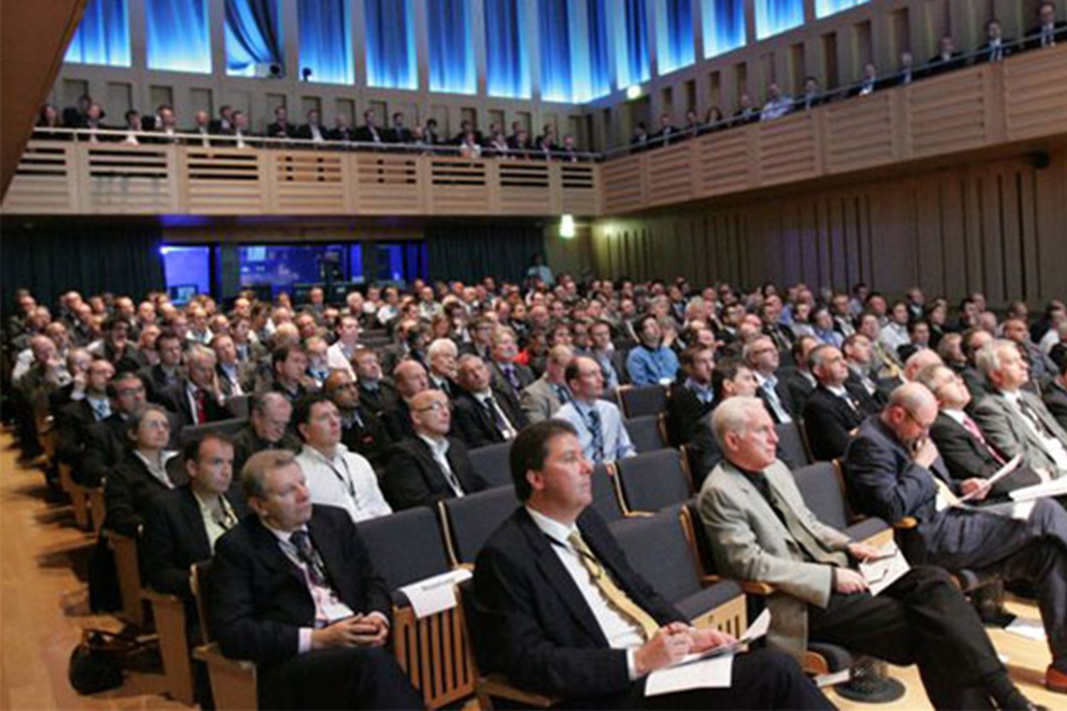 people sitting down, listening to BIM conference