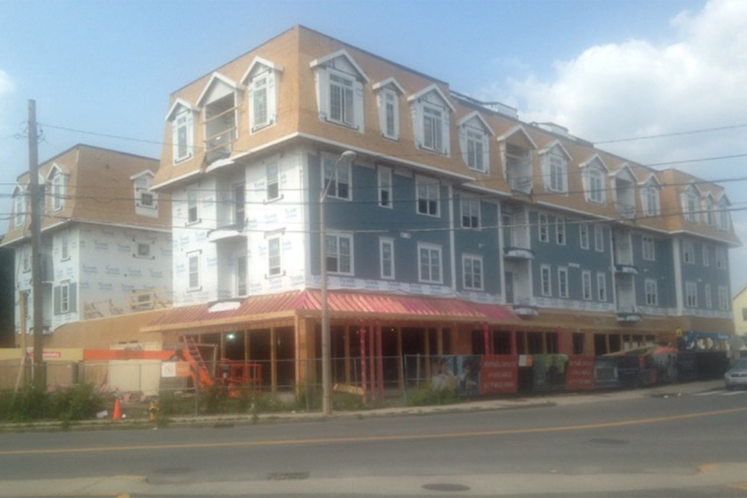 burly image of Waltham Landing construction site, exterior view