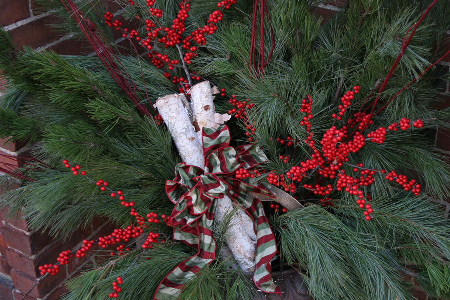 Planter decorations by Lesley Cappuccio.