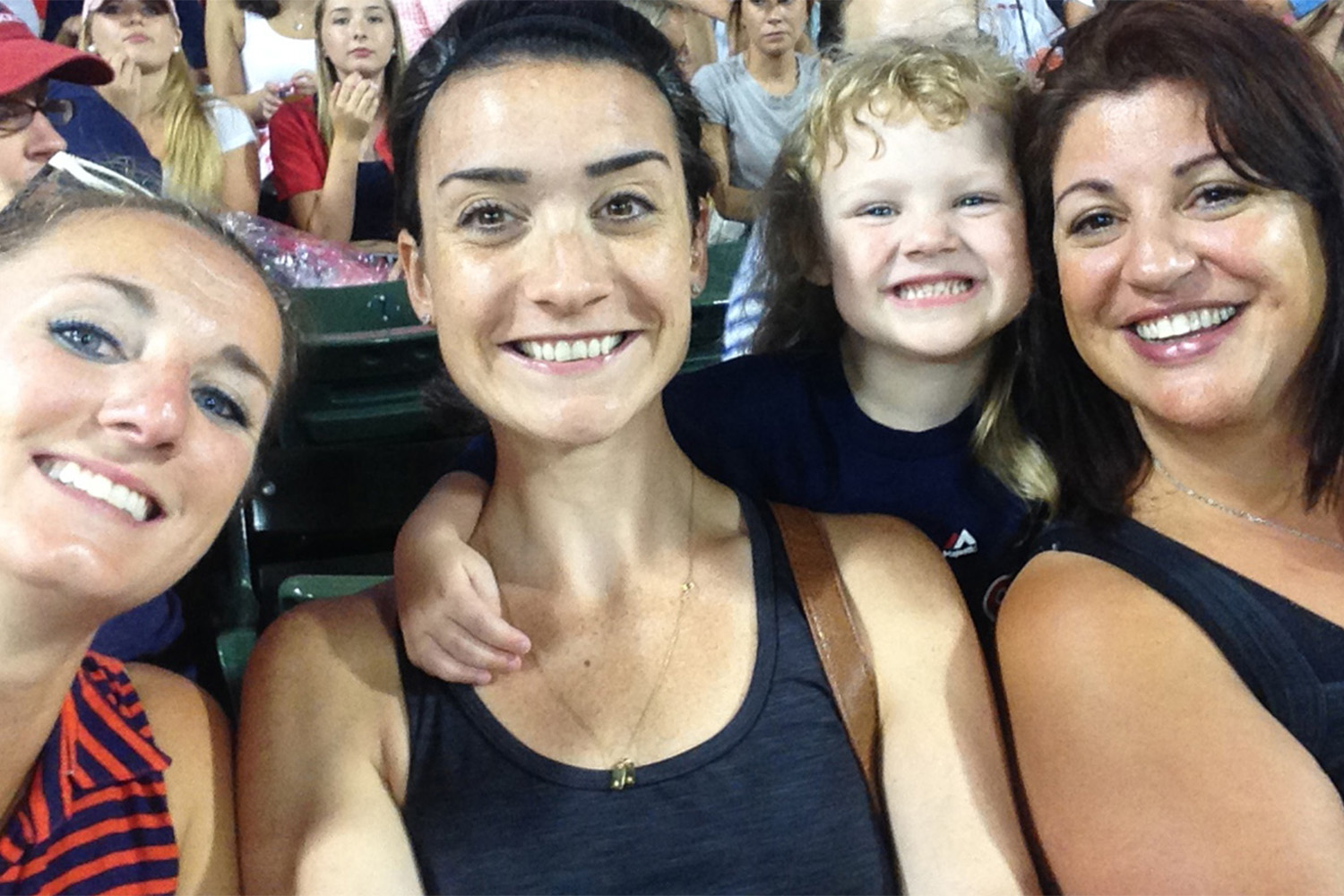 Maria, Katie, Addie, and Tammi pose for selfie