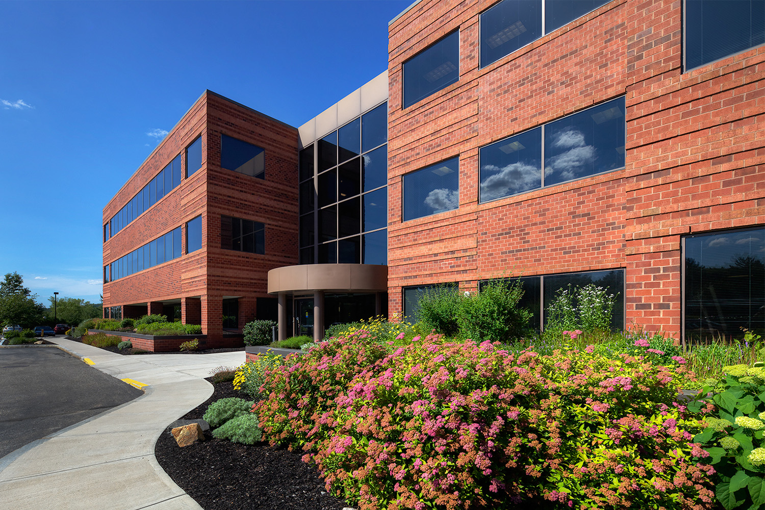 view of Emerson Center for Specialty Care, on a bright sunny day 