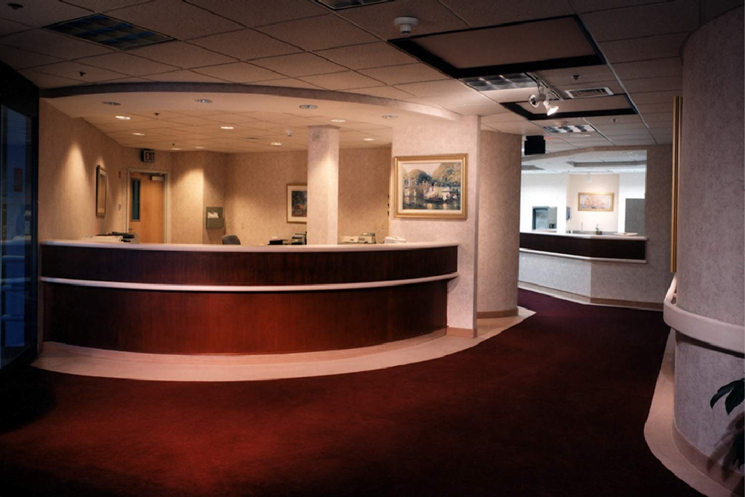 reception area at South Suburban oncology Center 
